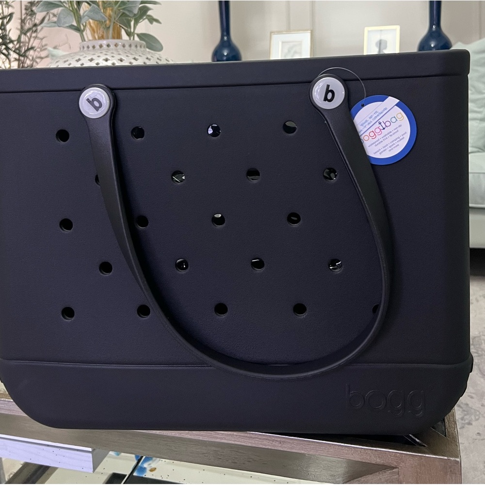 IDB black bogg Large